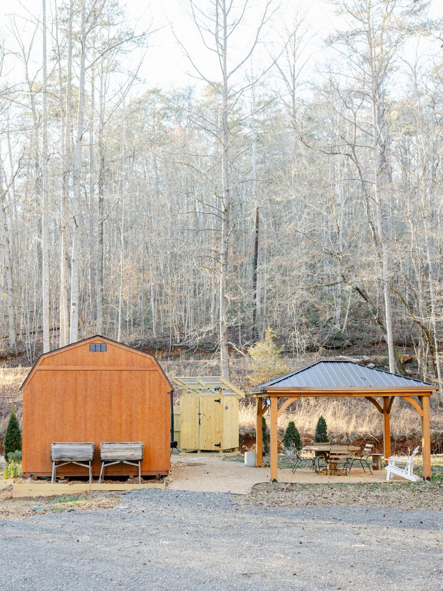Hotel Blythe Shoals Base Camp Cleveland Exteriér fotografie